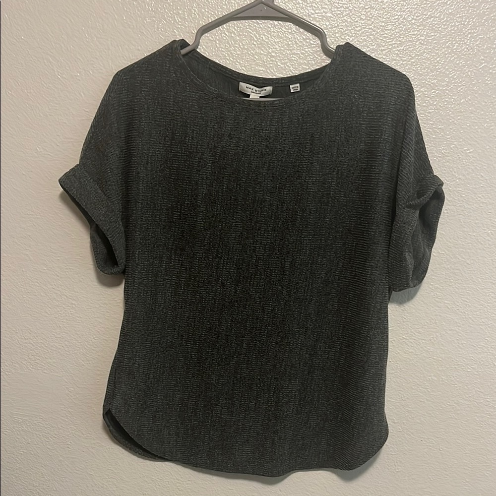 Women’s Knit Top